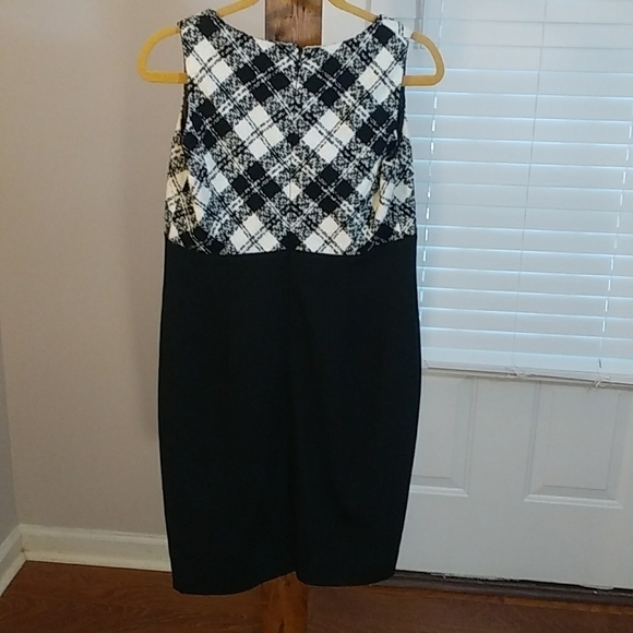 Women’s No Brand Formal Sleeveless Black And White Knee Length Dress Size XL - Picture 9 of 9